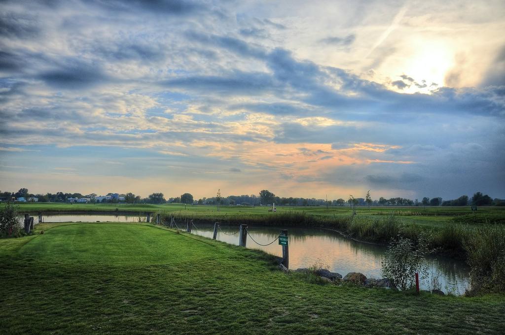 Hotel Golf Jezera Ostrožská Nová Ves Exterior foto